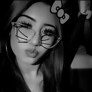 Meet your Posher, Chantal